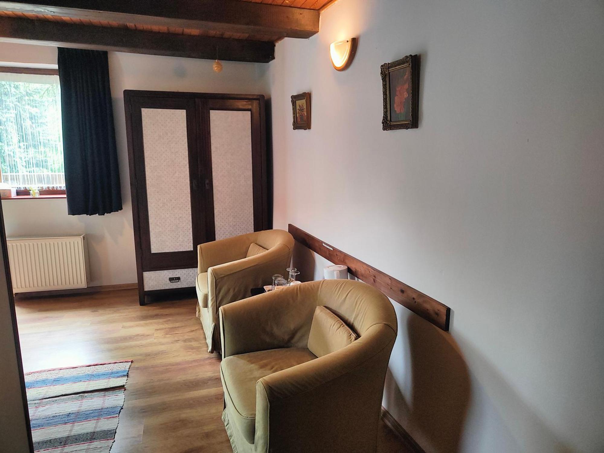 Bed And Breakfast Tvrz Velká Bukovina 외부 사진